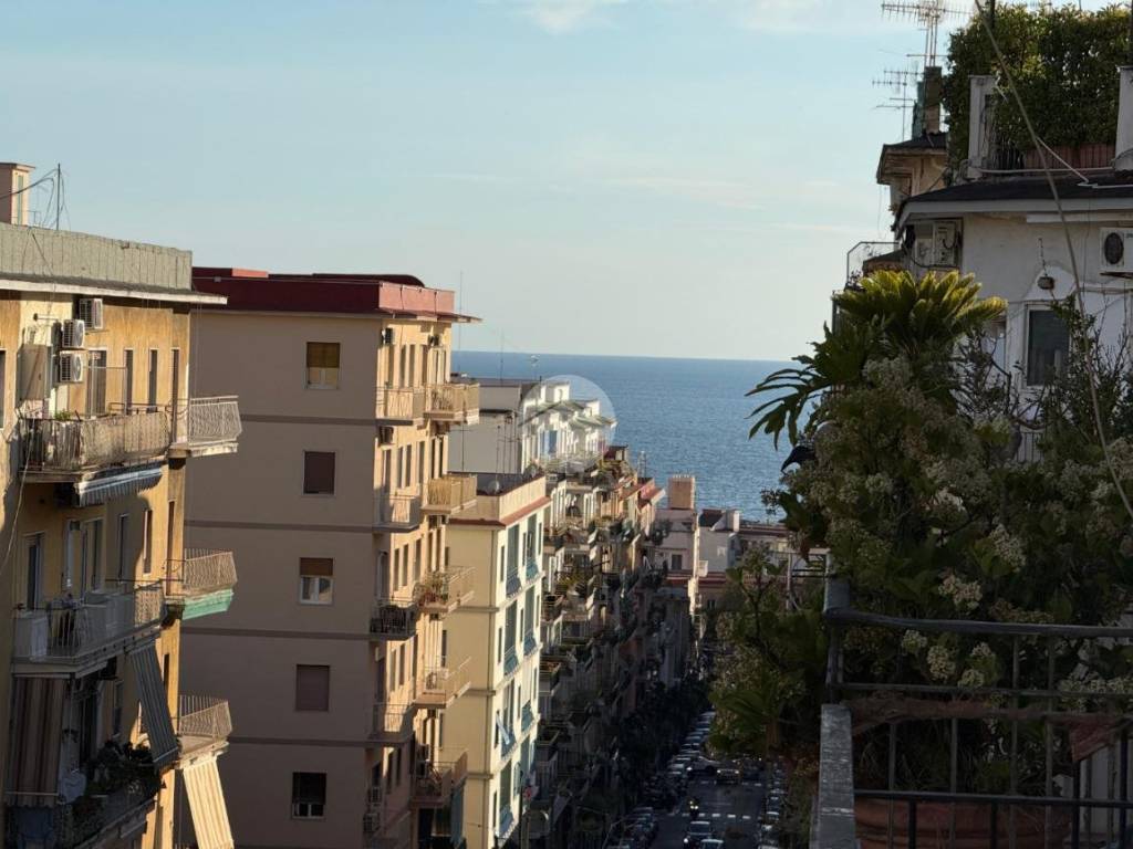 appartamento in vendita a Portici in zona Libertà