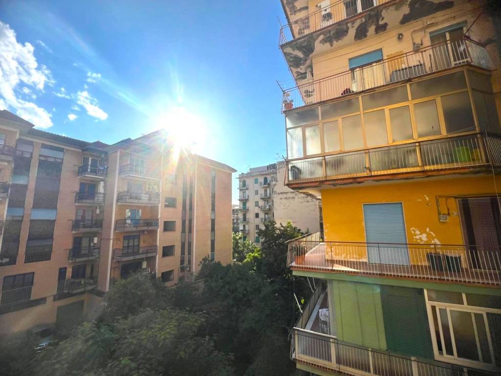 appartamento in vendita a Portici in zona Libertà