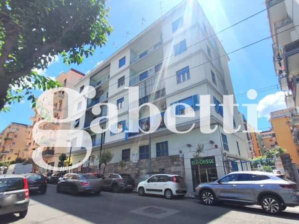 appartamento in vendita a Portici in zona Libertà