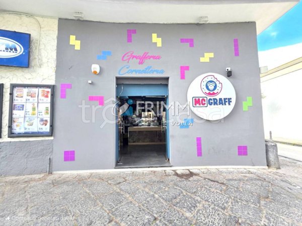 negozio in vendita a Portici