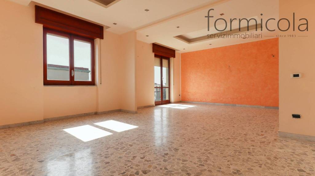 appartamento in vendita a Portici