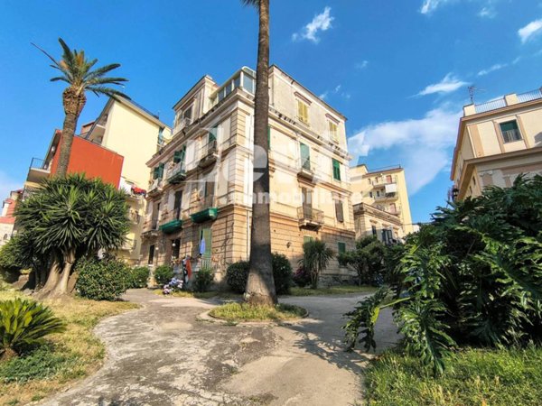 appartamento in vendita a Portici
