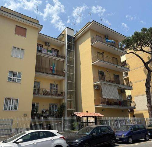appartamento in vendita a Portici