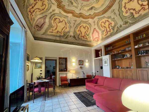 appartamento in vendita a Portici in zona Bellavista