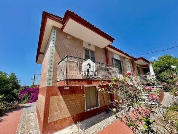 casa indipendente in vendita a Portici