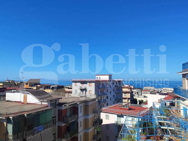 appartamento in vendita a Portici in zona Libertà