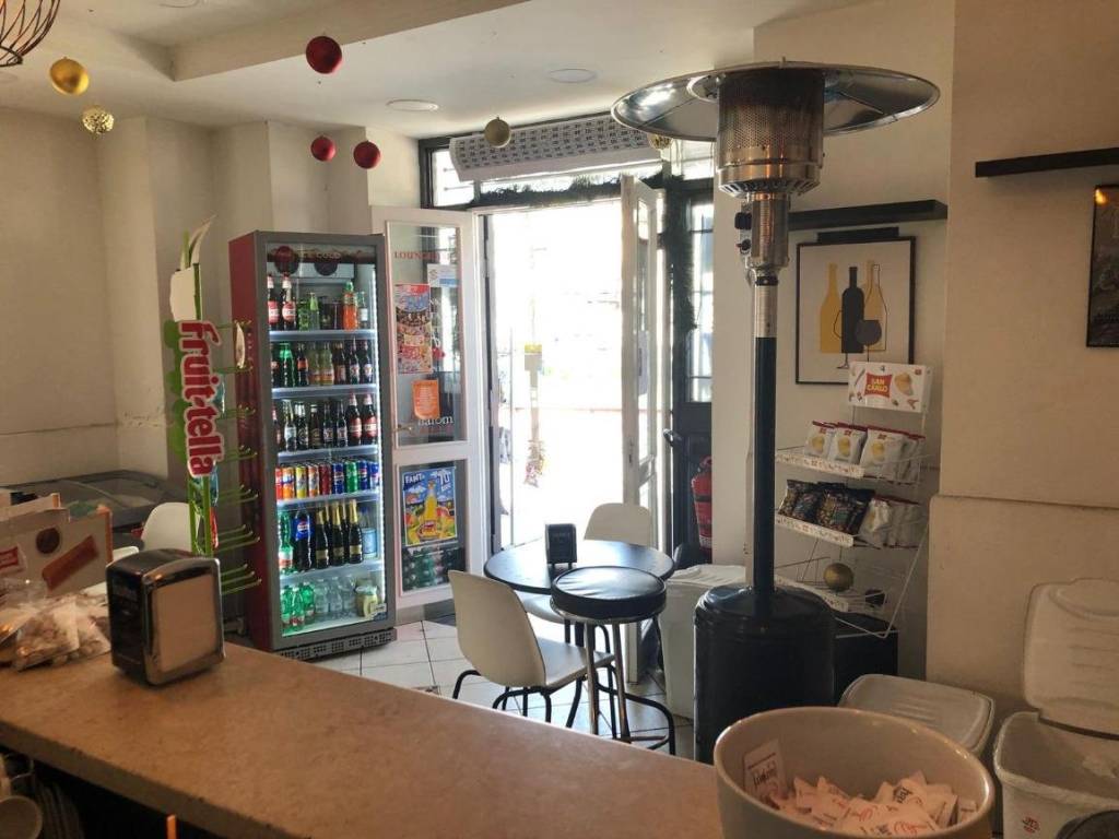 negozio in vendita a Portici