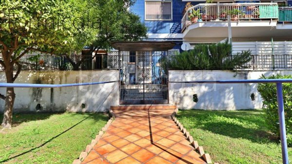 appartamento in vendita a Portici in zona Bellavista
