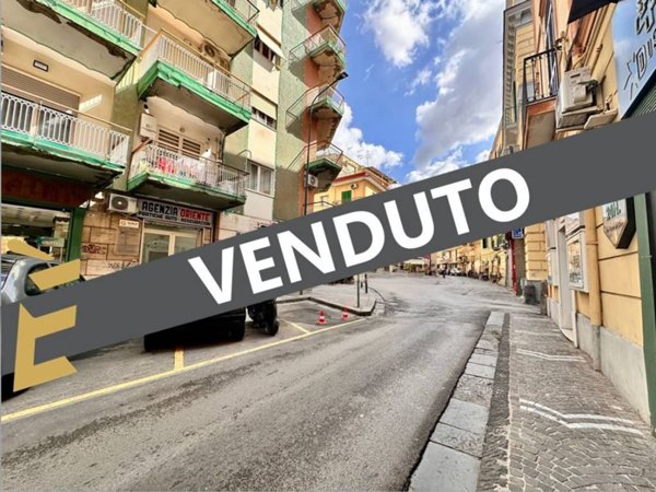 ufficio in vendita a Portici