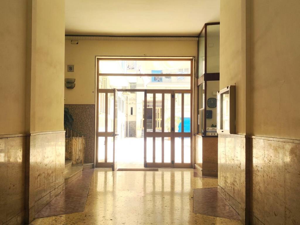 appartamento in vendita a Portici in zona Libertà