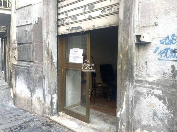 negozio in vendita a Portici