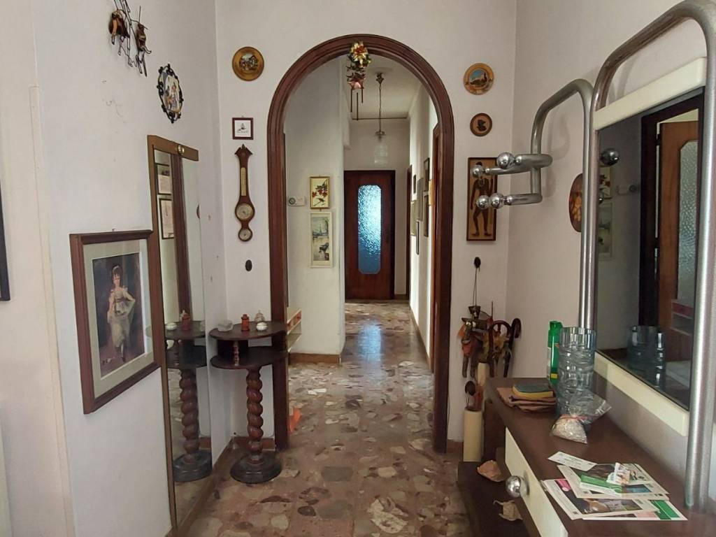 appartamento in vendita a Portici in zona Bellavista