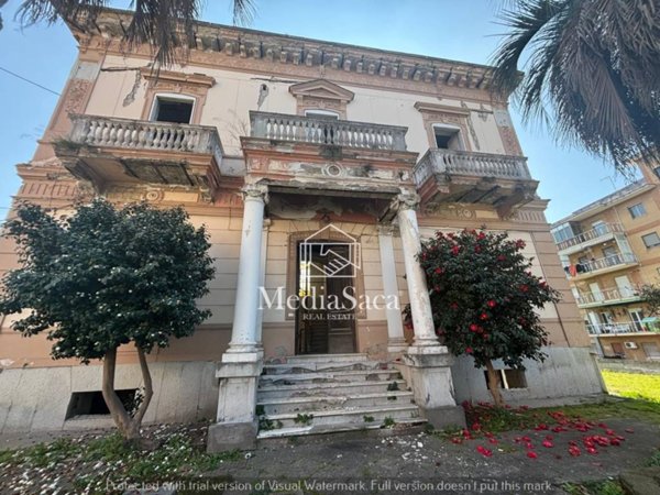 casa indipendente in vendita a Portici