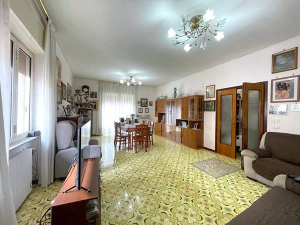 appartamento in vendita a Portici in zona Bellavista