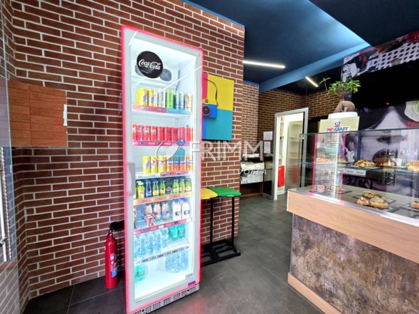 negozio in vendita a Portici