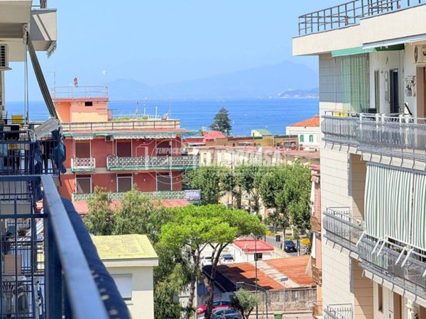appartamento in vendita a Portici in zona Libertà