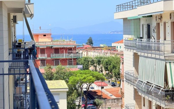 appartamento in vendita a Portici in zona Libertà