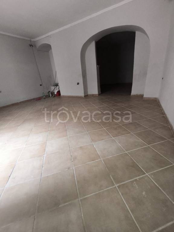 negozio in vendita a Portici
