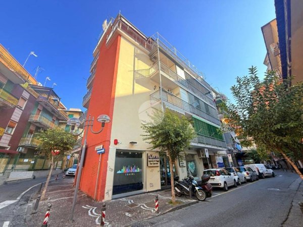 appartamento in vendita a Portici in zona Libertà