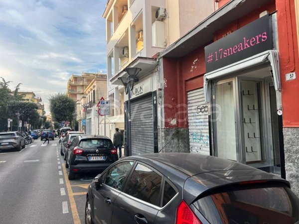 negozio in vendita a Portici