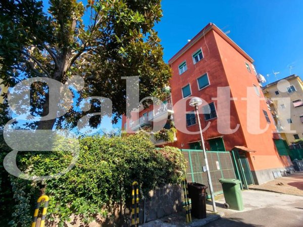 appartamento in vendita a Portici in zona Bellavista