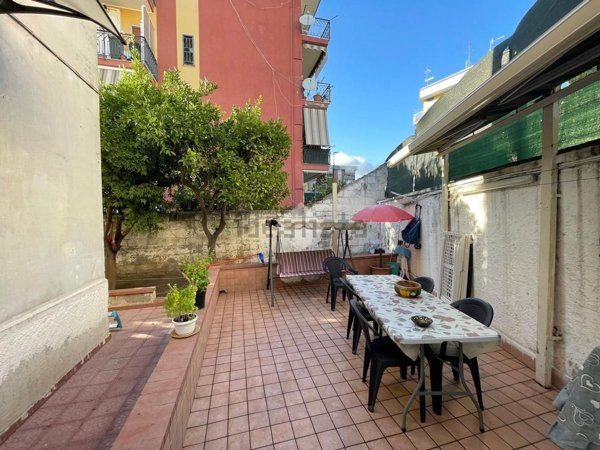 appartamento in vendita a Portici in zona Bellavista