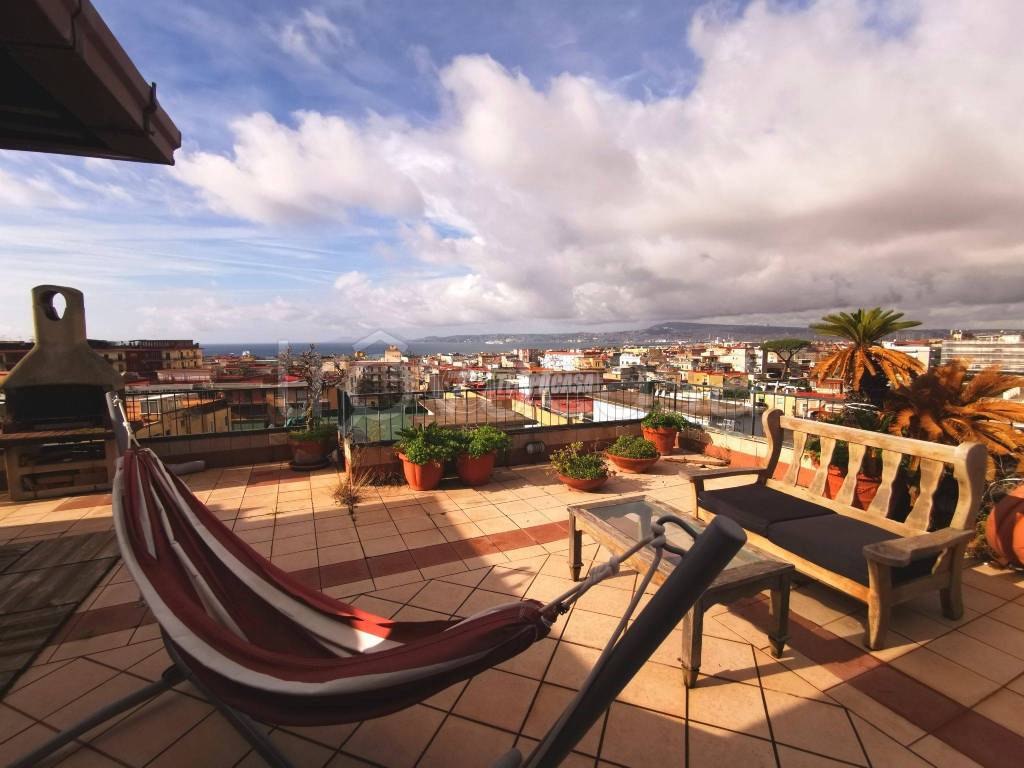 appartamento in vendita a Portici in zona Libertà