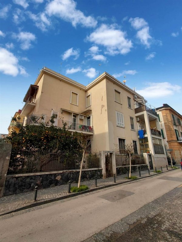 appartamento in vendita a Portici