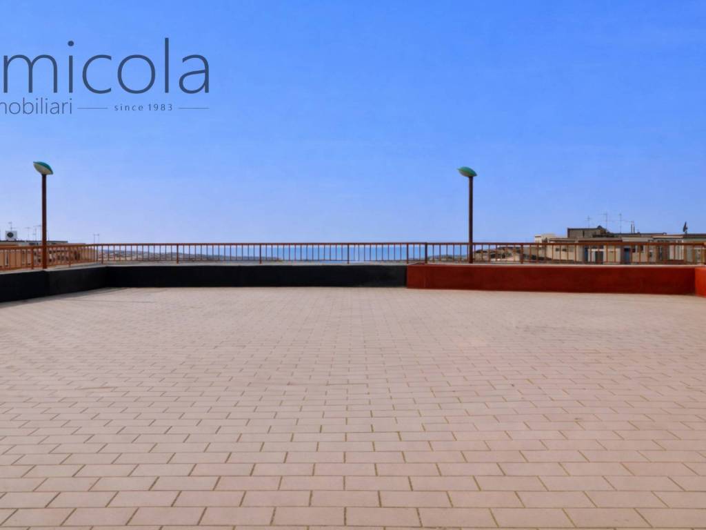 appartamento in vendita a Portici in zona Bellavista