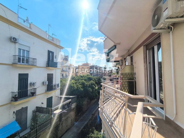 appartamento in vendita a Portici in zona Bellavista