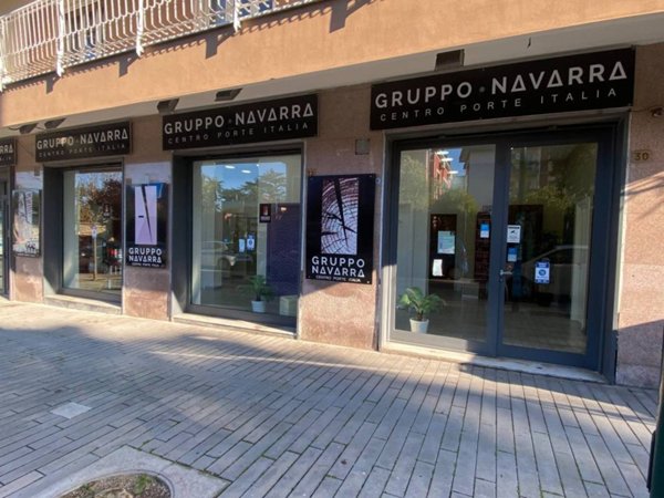 negozio in vendita a Portici