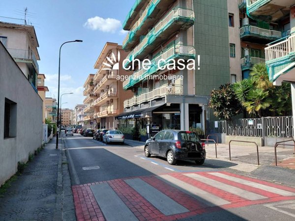 appartamento in vendita a Portici in zona Bellavista