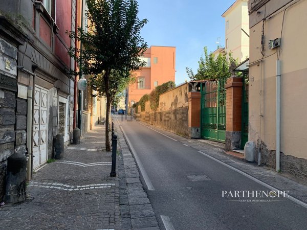 appartamento in vendita a Portici in zona Bellavista