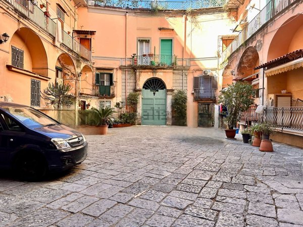 appartamento in vendita a Portici