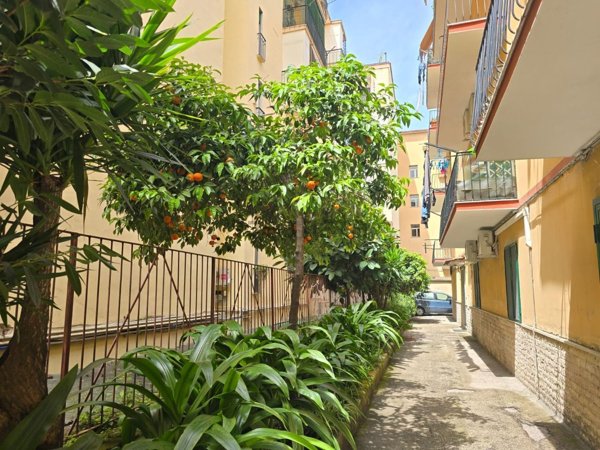 appartamento in vendita a Portici in zona Libertà