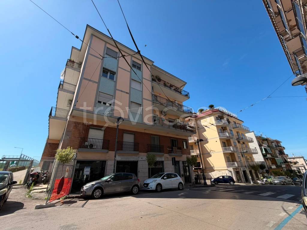 appartamento in vendita a Portici in zona Libertà