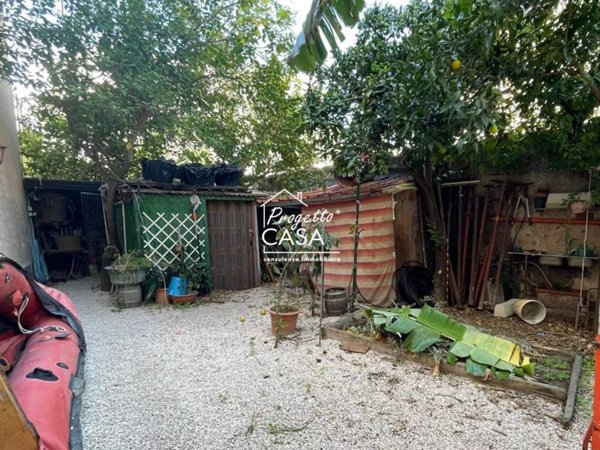 casa indipendente in vendita a Portici