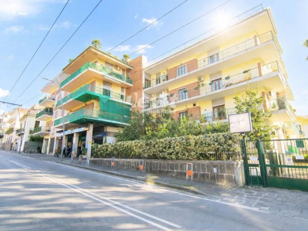 appartamento in vendita a Portici in zona Bellavista