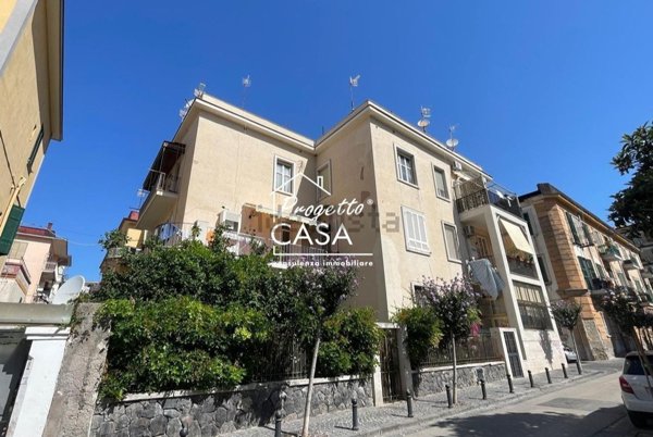 appartamento in vendita a Portici