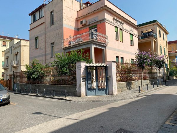 appartamento in vendita a Portici