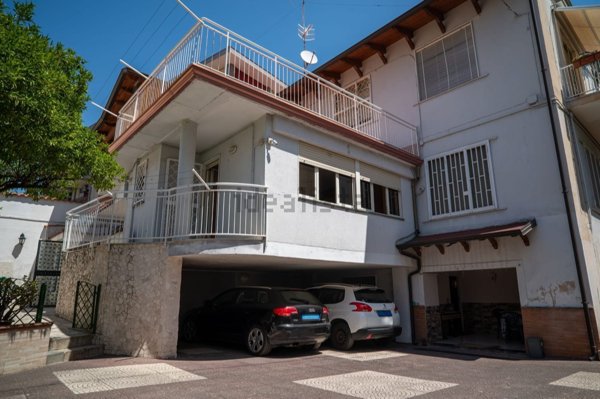 casa indipendente in vendita a Portici in zona Bellavista