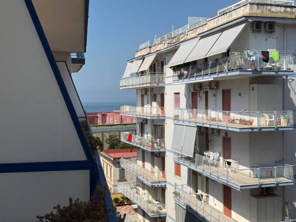 appartamento in vendita a Portici in zona Libertà