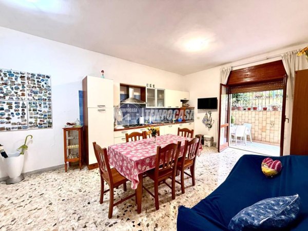 appartamento in vendita a Portici in zona Bellavista