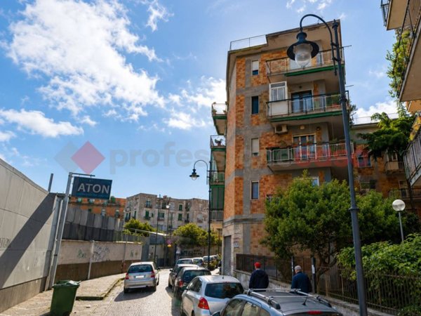 appartamento in vendita a Portici in zona Bellavista
