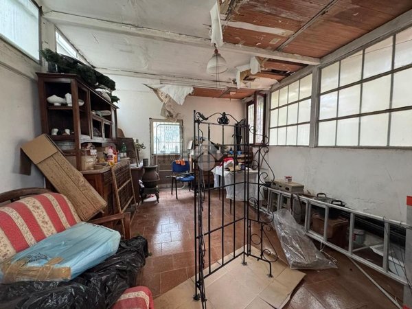 casa indipendente in vendita a Portici