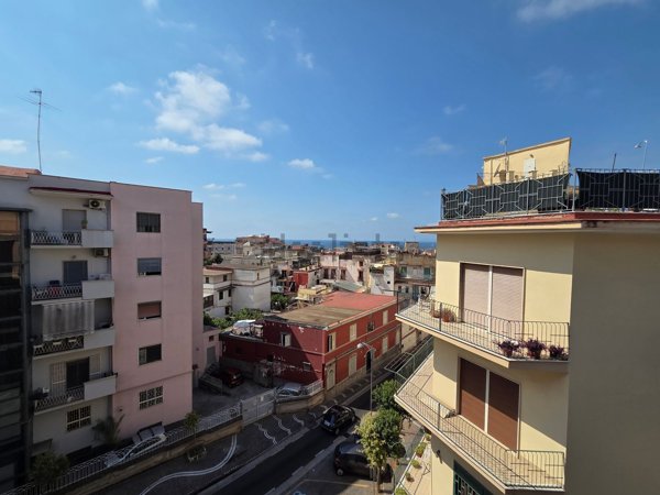 appartamento in vendita a Portici in zona Libertà