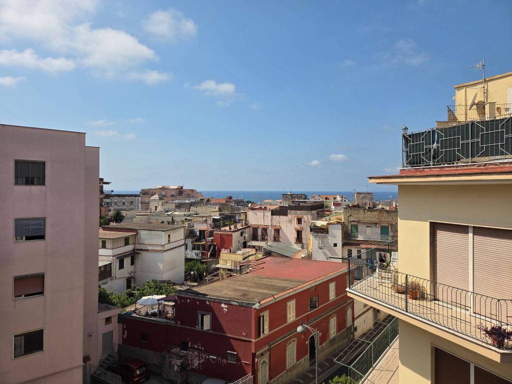appartamento in vendita a Portici in zona Libertà