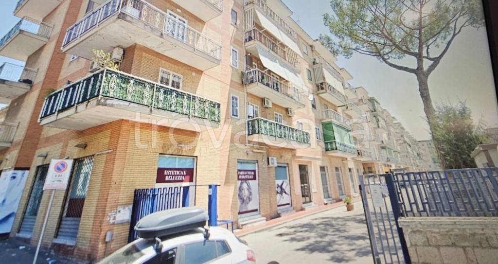 box auto in vendita a Portici