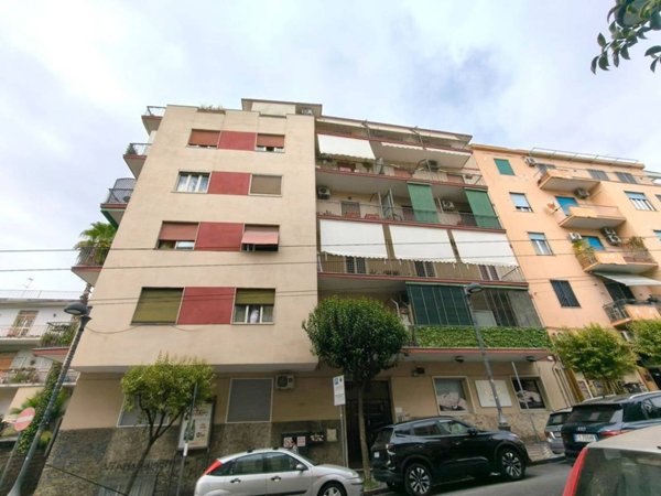 appartamento in vendita a Portici in zona Libertà