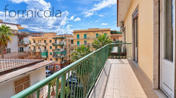 appartamento in vendita a Portici in zona Libertà